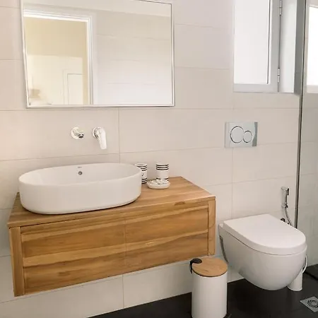 Vasilopoulos Residences - Ioni & Neso *