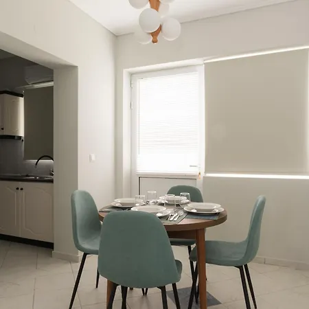 Vasilopoulos Residences - Ioni & Neso, Eliana & Melanthia *