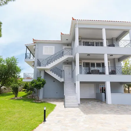 Vasilopoulos Residences - Ioni & Neso, Eliana & Melanthia Апартаменты