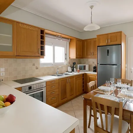 Vasilopoulos Residences - Ioni & Neso, Eliana & Melanthia