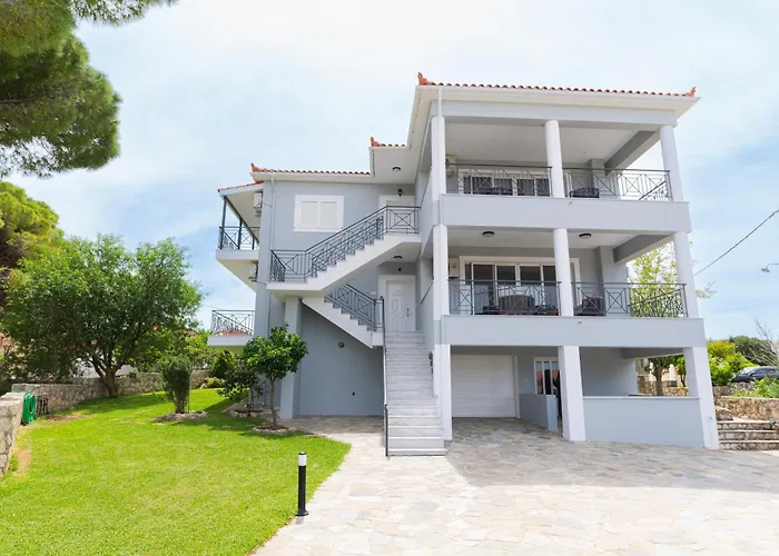 Vasilopoulos Residences - Ioni & Neso, Eliana & Melanthia Apartment
