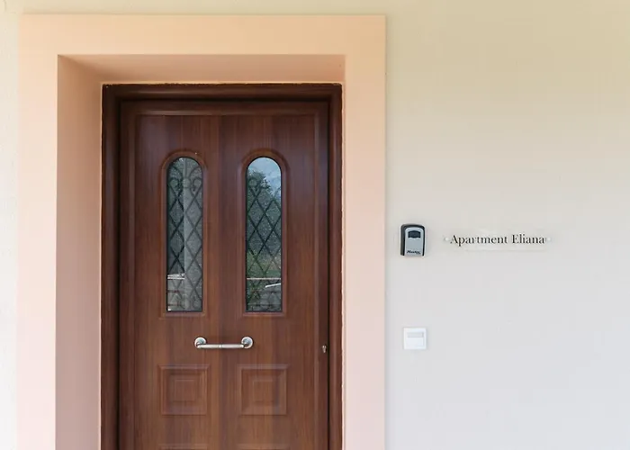 Vasilopoulos Residences - Ioni & Neso, Eliana & Melanthia *