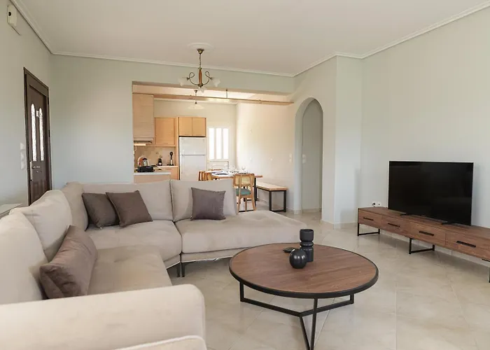 Vasilopoulos Residences - Ioni & Neso, Eliana & Melanthia Apartment *